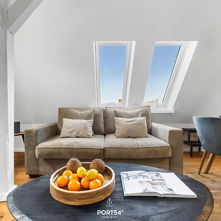 Gruene Ella Auf Sylt * Westerland